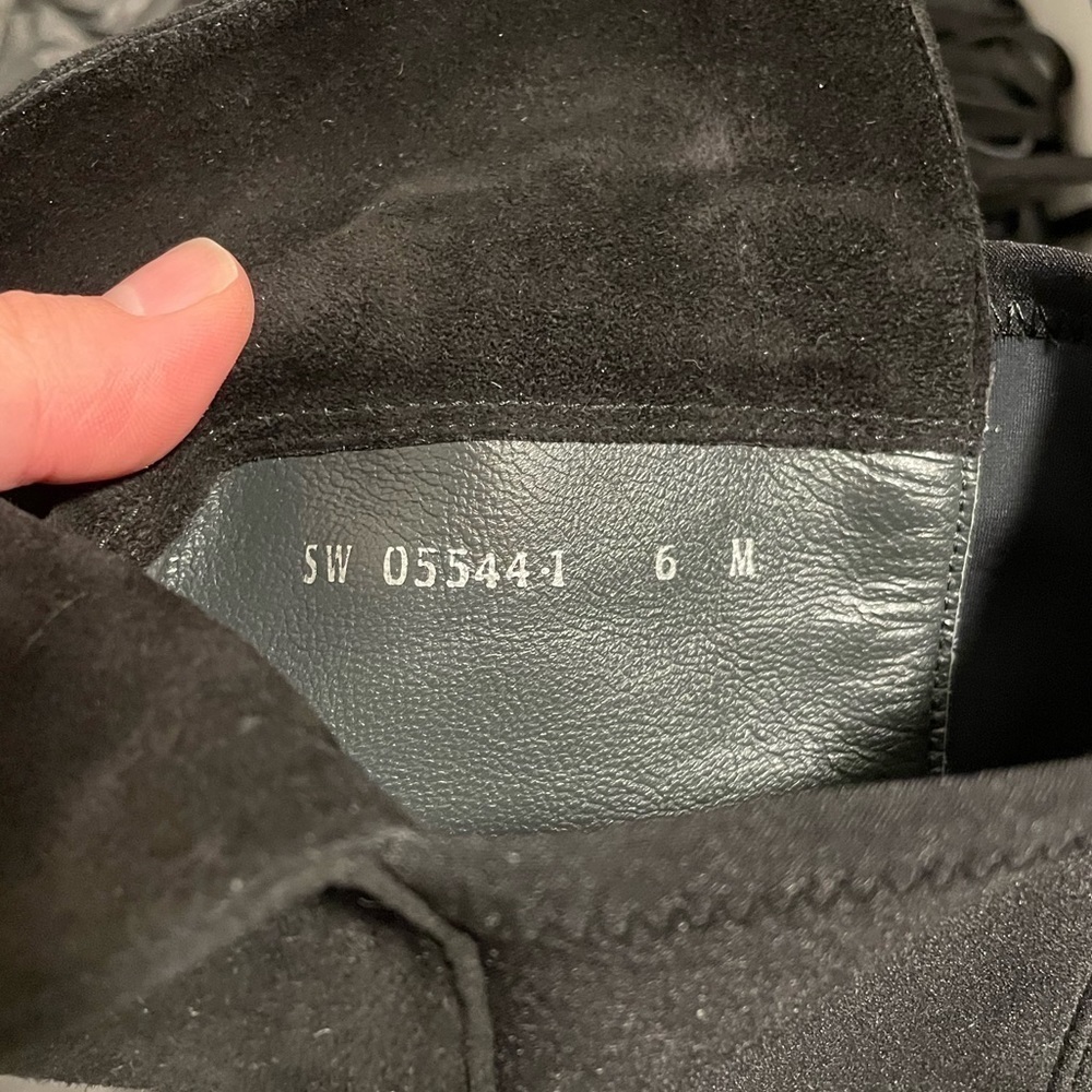 Stuart Weitzman Mane Fringe Black Suede Knee Boot size 6 - Picture 11 of 14